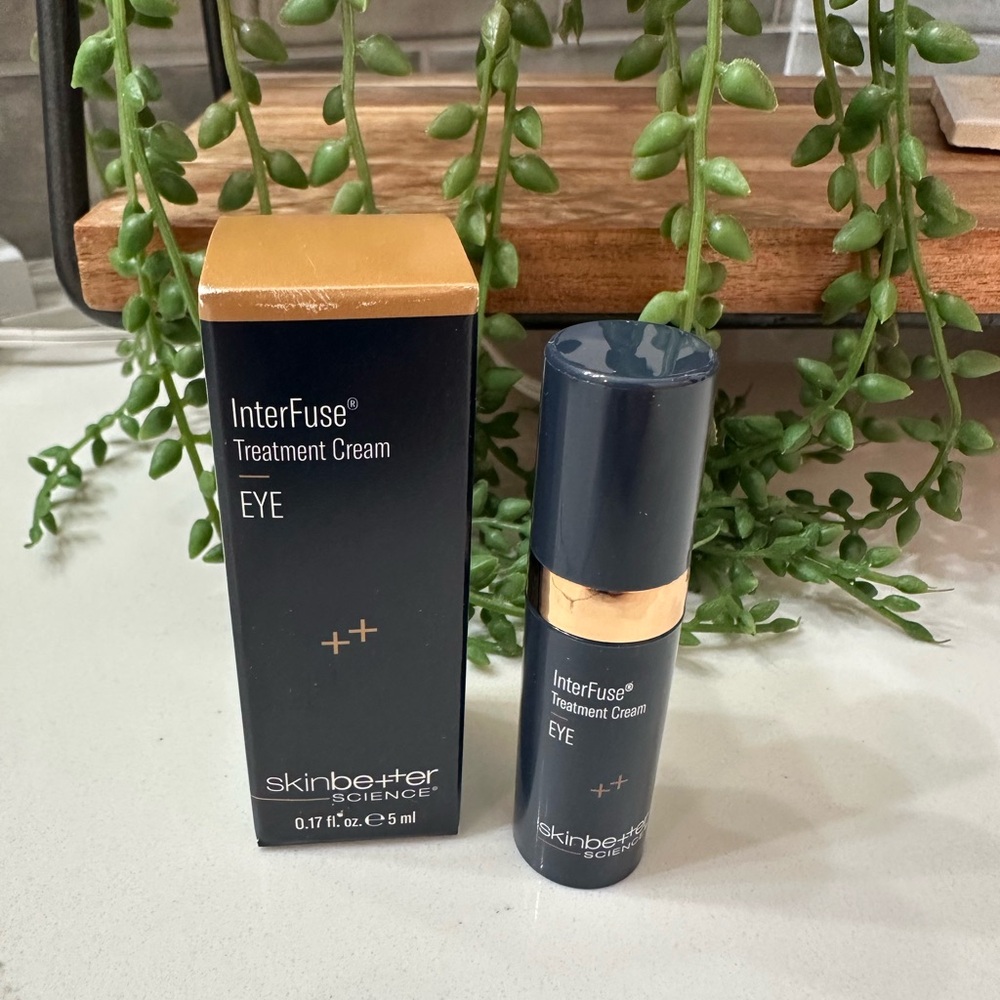 Skinbetter Science InterFuse Eye Treatment Cream - Black and Gold